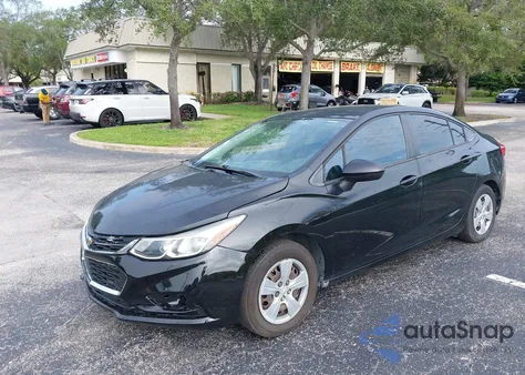 2017 Chevrolet Cruze Ls z USA, uszkodzony, nr VIN 1G1BC5SM6H7192534